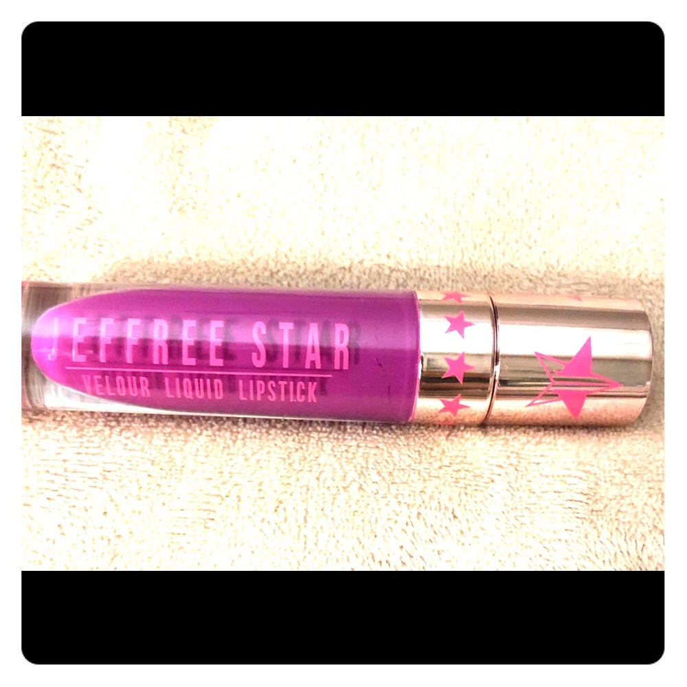 Jeffree Star Velvet Liquid Lip